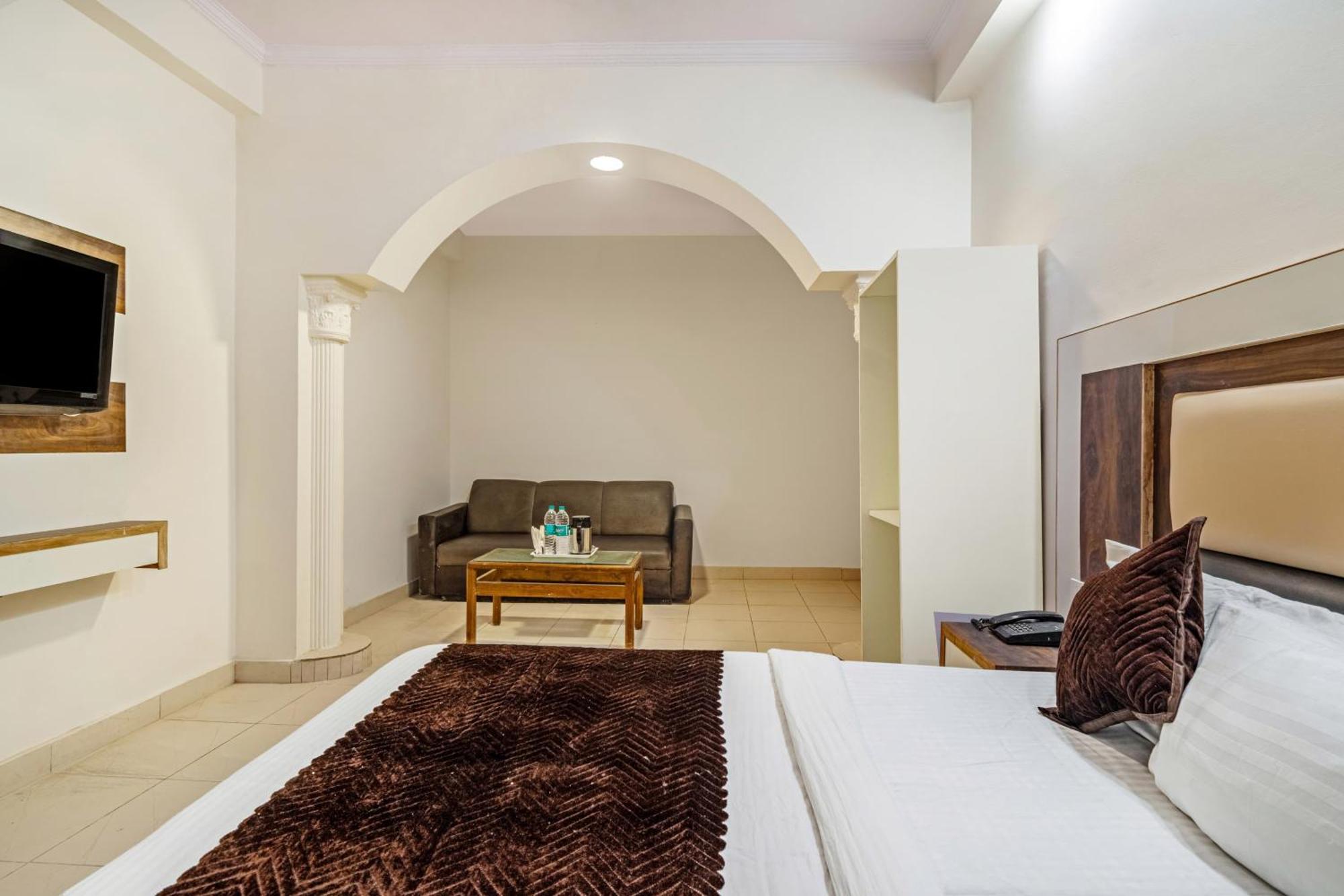 Hotel South Indian Delhi  Eksteriør bilde